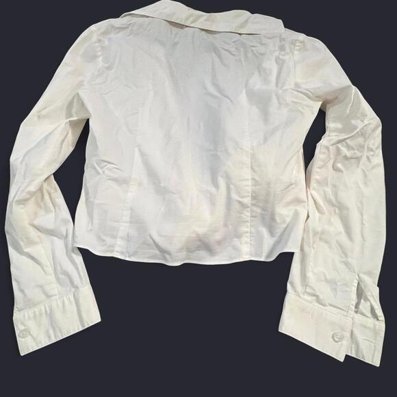 White Vintage Anne Klein Blouse with Tie Detail in Front. Size 8 - Picture 2 of 4